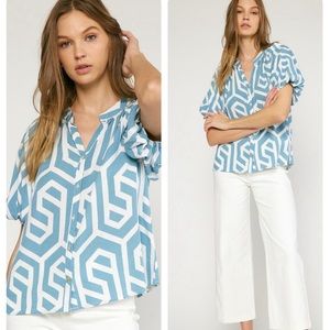 🎀🎀 ENTRO geometric blouse with puffy sleeves🎀🎀